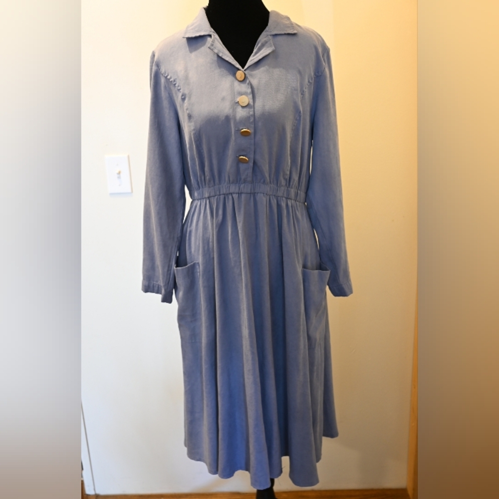 Blue Long Sleeve Collared Midi Dress